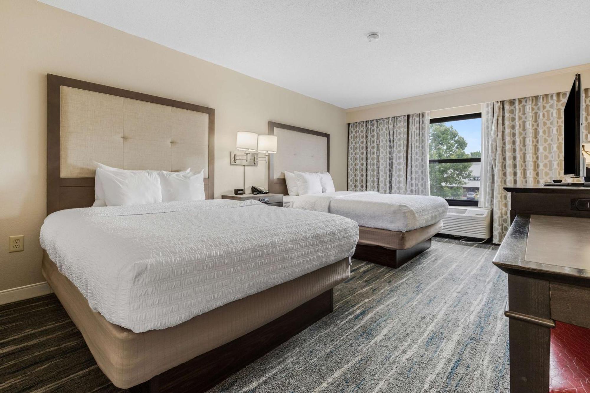 Hampton Inn & Suites Memphis-Wolfchase Galleria Бартлетт Екстер'єр фото